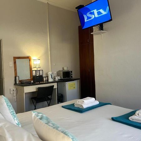 Cherry Lane Guest House Ficksburg Esterno foto