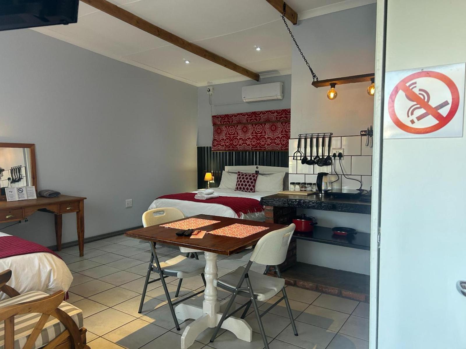 Cherry Lane Guest House Ficksburg Esterno foto